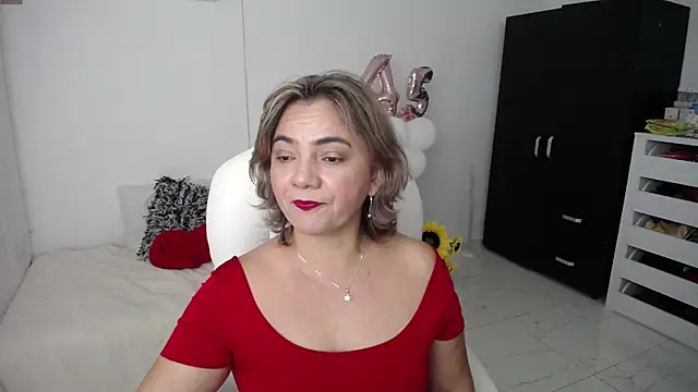 Snapshot of ana_milf chatting on January 31, 12:40 pm ana milf online show from January 31, 12:40 pm