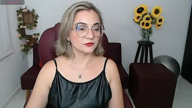 ana milf online show from May 1, 2:00 pm