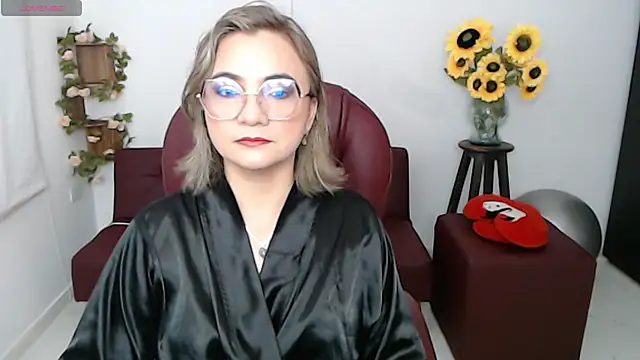 ana milf online show from May 2, 2:00 pm
