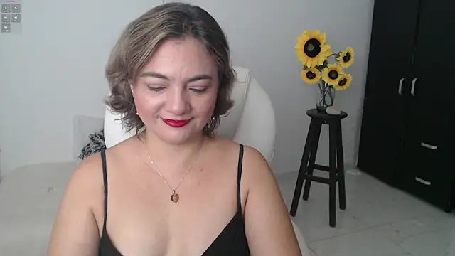 Snapshot of ana_milf chatting on March 21, 12:50 pm ana milf online show from March 21, 12:50 pm