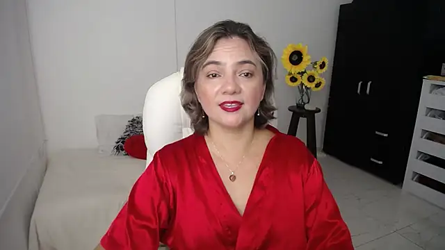Snapshot of ana_milf chatting on March 22, 12:14 pm ana milf online show from March 22, 12:14 pm