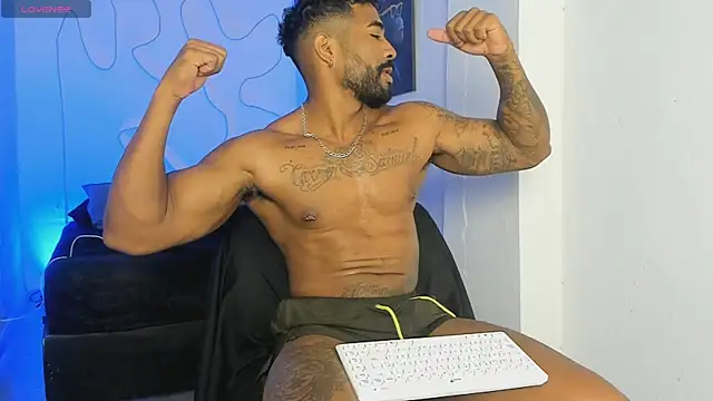 Xander Str0ng online show from November 3, 12:31 pm