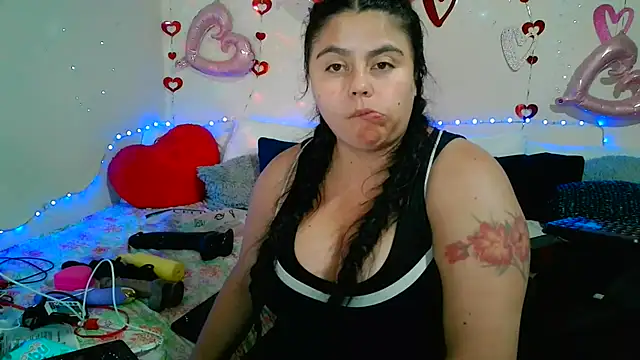 Snapshot of celestehot707rs chatting on July 7, 4:15 am celestehot707rs online show from July 7, 4:15 am