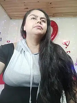 celestehot707rs online show from April 24, 12:23 am