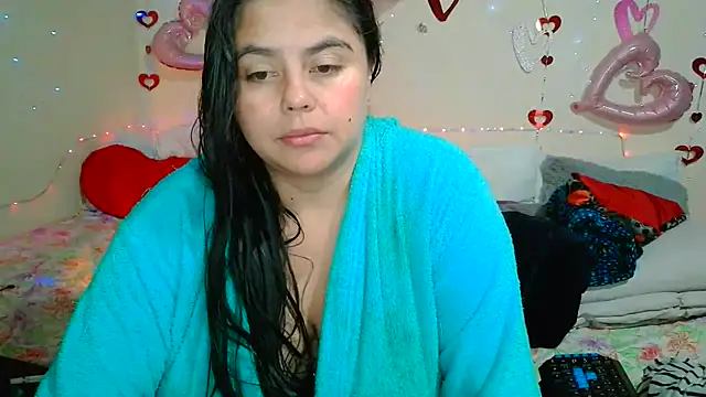 Snapshot of celestehot707rs chatting on July 9, 6:40 pm celestehot707rs online show from July 9, 6:40 pm