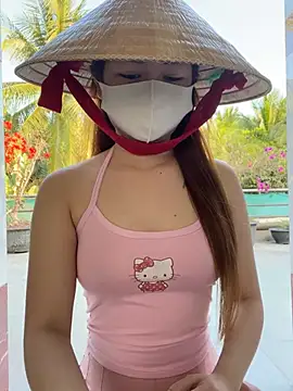 BabyThree  online show from February 2, 9:30 am