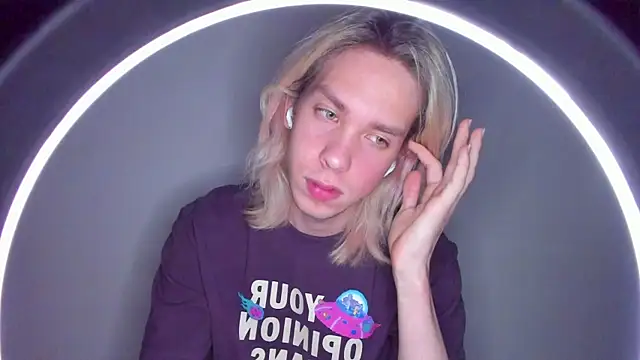 matt spark online show from February 16, 9:16 pm