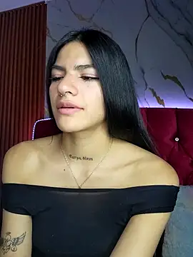 liss hot  online show from September 18, 9:40 pm