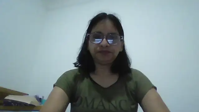 titssmall123 online show from November 27, 10:54 pm