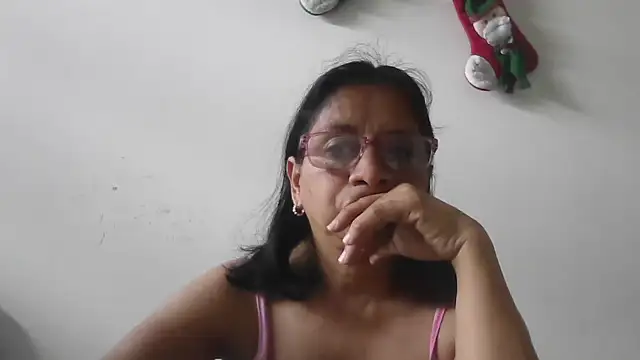 titssmall123 online show from January 11, 2:57 pm