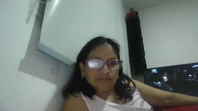 titssmall123 online show from January 10, 3:02 am