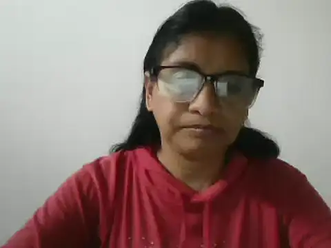 Snapshot of titssmall123 chatting on January 27, 12:37 pm titssmall123 online show from January 27, 12:37 pm