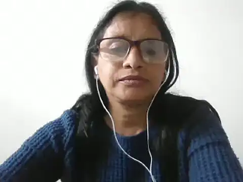 Snapshot of titssmall123 chatting on January 31, 6:03 pm titssmall123 online show from January 31, 6:03 pm