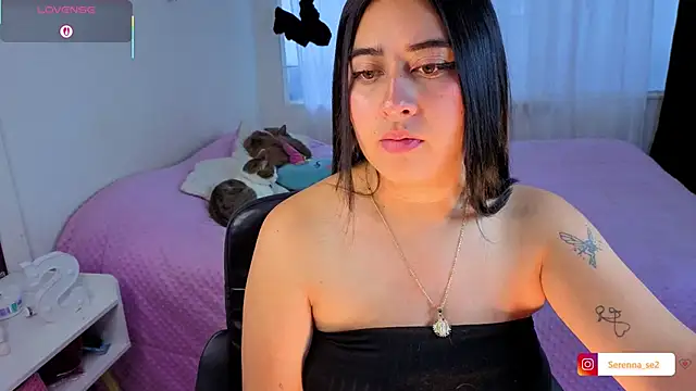 serenna se online show from December 1, 10:21 pm