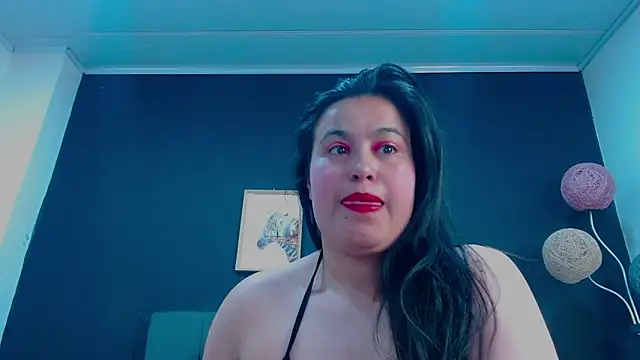 mia xx1 online show from November 29, 10:04 am