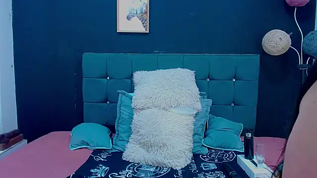 mia xx1 online show from November 14, 3:43 am