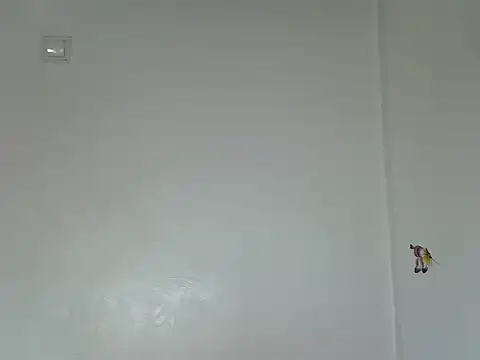 laetitia  online show from December 20, 11:24 am