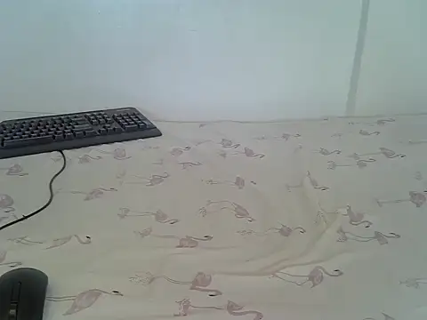 Snapshot of laetitia_ chatting on July 1, 11:10 am laetitia online show from July 1, 11:10 am
