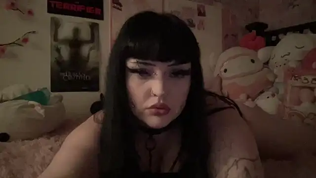 Snapshot of FaeKelly chatting on November 14, 3:43 am FaeKelly online show from November 14, 3:43 am