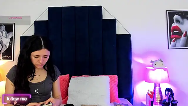 KyleRosee online show from October 7, 12:17 pm