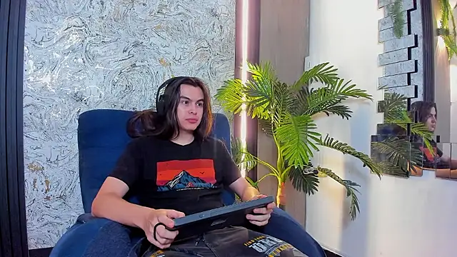 sky link  online show from January 10, 11:49 am