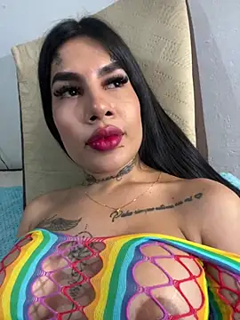 saragill323 online show from March 21, 7:35 pm