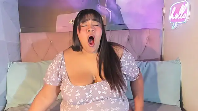 Snapshot of chanel_hot_001 chatting on October 29, 5:50 am chanel hot 001 online show from October 29, 5:50 am