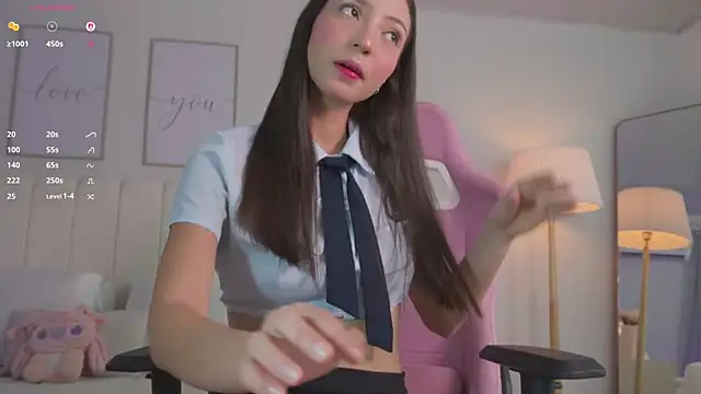 Cristall Bunny online show from March 30, 12:01 am