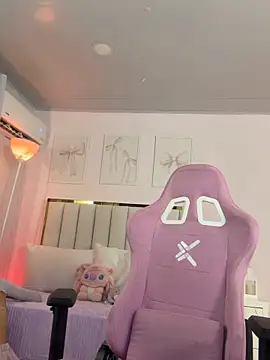 Cristall Bunny online show from October 24, 12:42 am