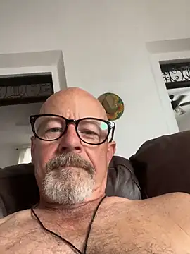 Snapshot of NOLAKINKYTYOP22 chatting on February 15, 3:06 pm NOLAKINKYTYOP22 online show from February 15, 3:06 pm