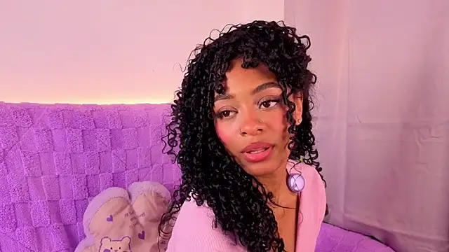 Heily Fox online show from February 6, 6:31 am