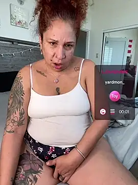 ladycreamypr2 online show from June 28, 3:40 pm