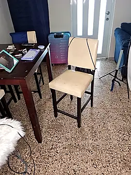 ladycreamypr2 online show from April 1, 8:17 pm