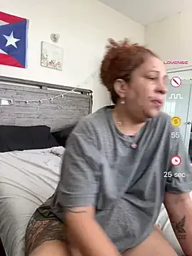 ladycreamypr2 online show from July 12, 1:56 pm