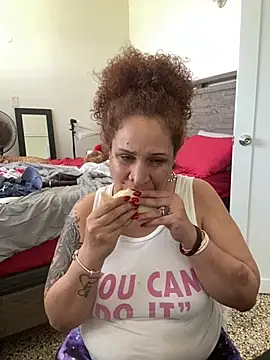 ladycreamypr2 online show from March 3, 4:36 pm