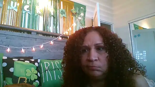 ladycreamypr2 online show from March 16, 8:11 pm