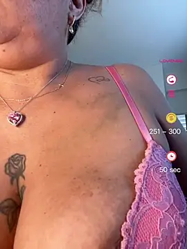 ladycreamypr2 online show from July 1, 6:52 pm