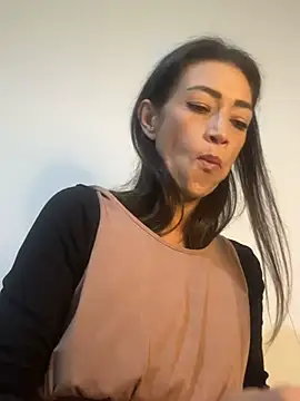 Yulia sx online show from March 6, 8:48 pm