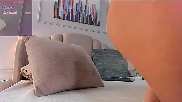 Snapshot of aria_greco chatting on March 8, 6:32 am aria greco online show from March 8, 6:32 am