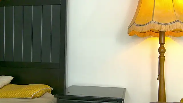 Yanira Muslim online show from February 10, 5:06 am