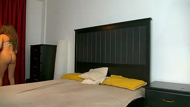 Yanira Muslim online show from January 11, 5:03 am