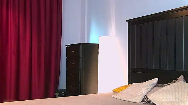 Snapshot of Yanira_Muslim chatting on September 14, 4:46 am Yanira Muslim online show from September 14, 4:46 am