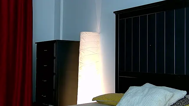 Snapshot of Yanira_Muslim chatting on November 11, 5:02 am Yanira Muslim online show from November 11, 5:02 am