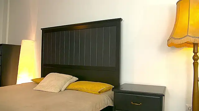 Yanira Muslim online show from February 4, 5:02 am