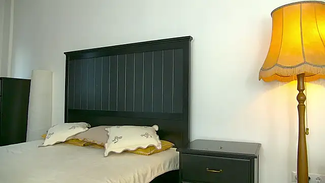 Yanira Muslim online show from March 22, 5:10 am