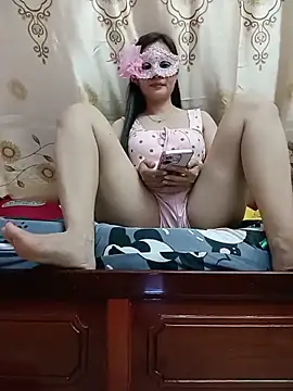NgocQuyen2K online show from May 29, 9:37 am