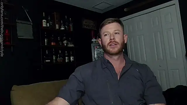 chillinthemosttt online show from December 12, 3:54 am