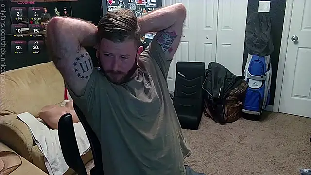 chillinthemosttt online show from February 11, 3:29 am