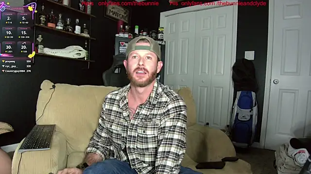 chillinthemosttt online show from November 12, 2:48 am