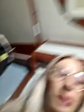 Liana Lou online show from March 10, 6:28 am